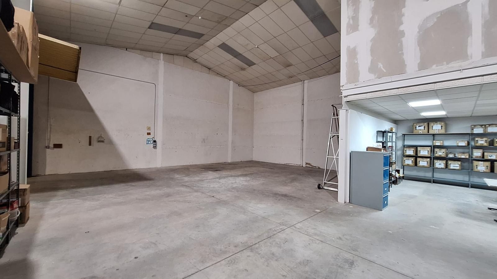Industrial buildings for sale in Mairena del Aljarafe