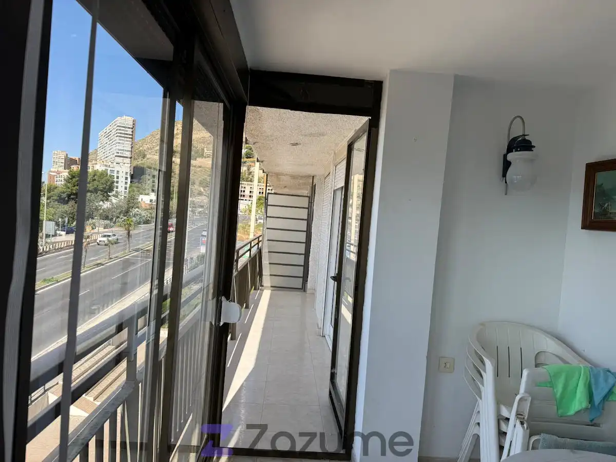 Terrasse von Wohnung zur Miete in Alicante / Alacant mit Klimaanlage, Terrasse und Möbliert