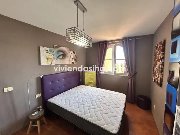 Habitación de Apartamento de alquiler en Santa Úrsula con Terraza, Amueblado y Horno