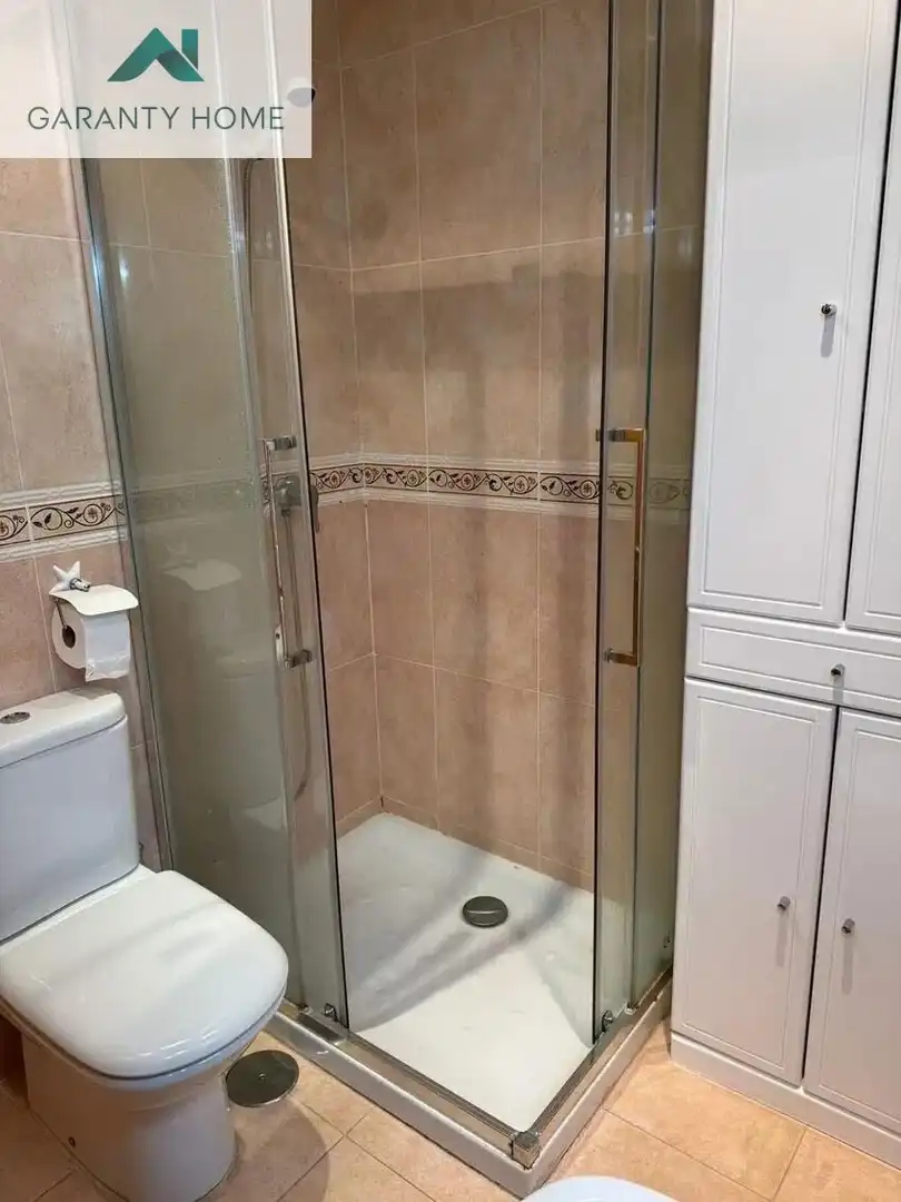 Baño de Piso en venta en Málaga con Aire acondicionado, Trastero y Amueblado