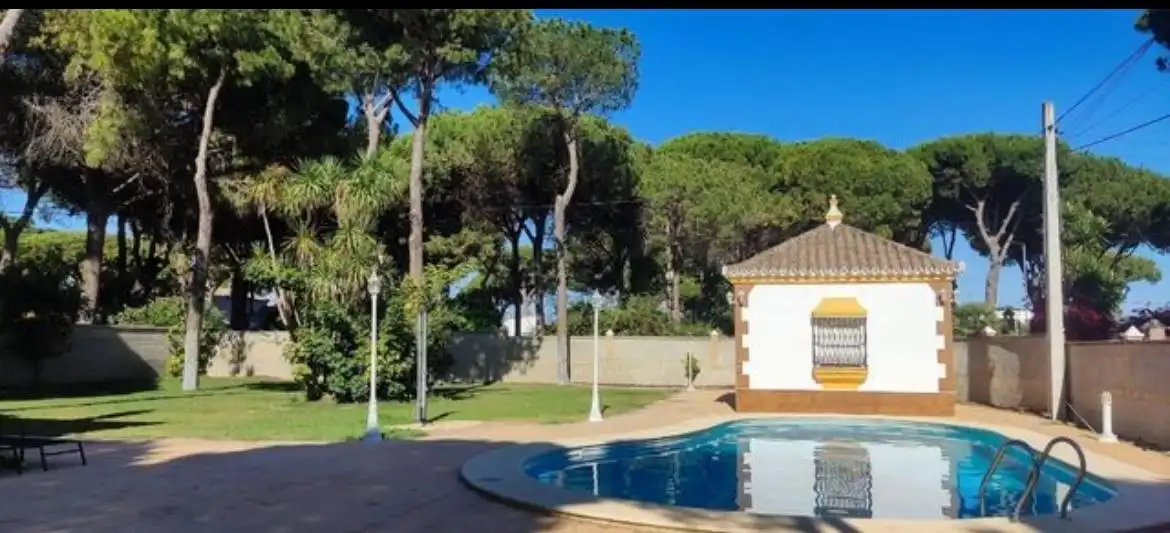 Detached house with pool for sale in Las Lagunas - Campano, imagen 4