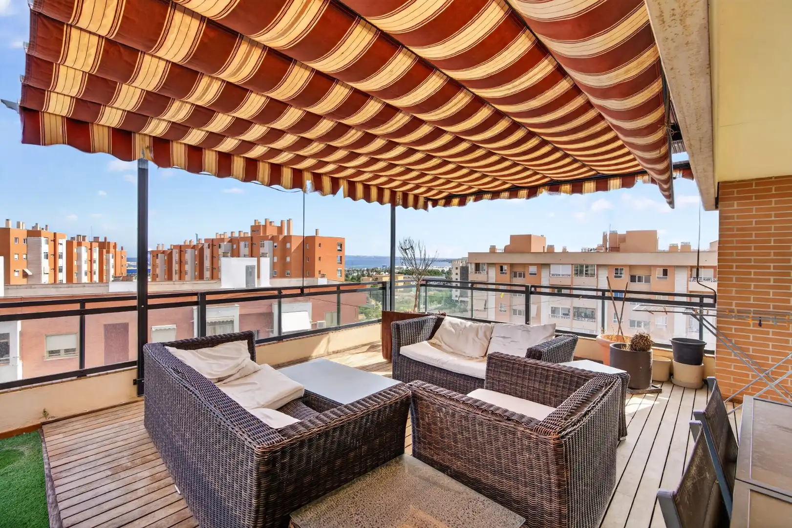 Terrassa de Àtic en venda en Alicante / Alacant amb Calefacció, Terrassa i Piscina comunitària