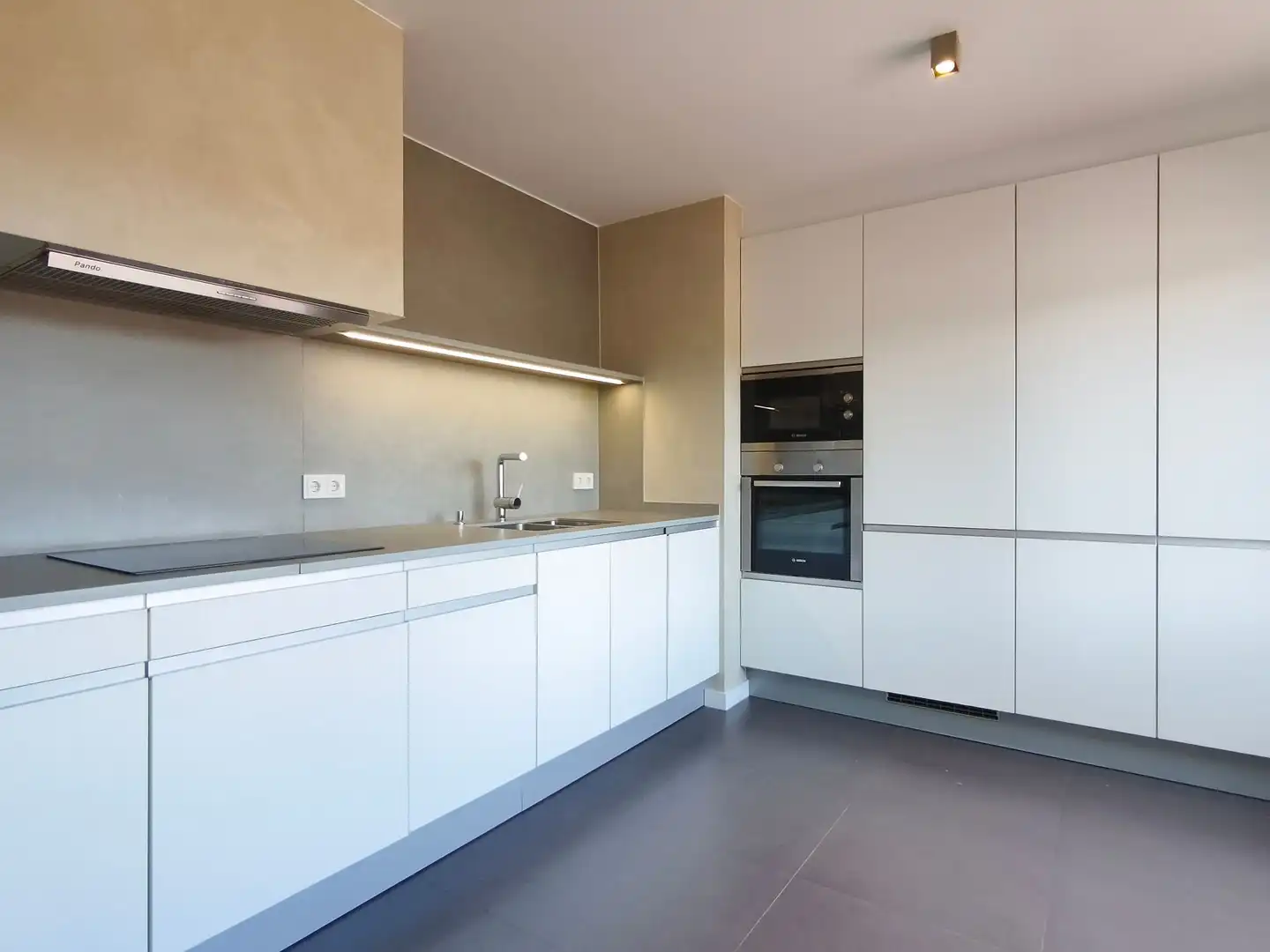 Kitchen of Attic for rent in Girona  with Air Conditioner, Heating and Terrace
