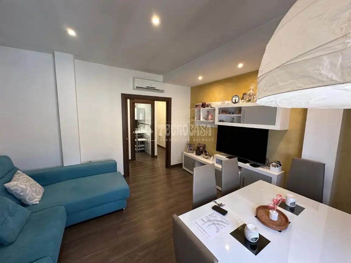 Flat for sale in Mengíbar, imagen 2