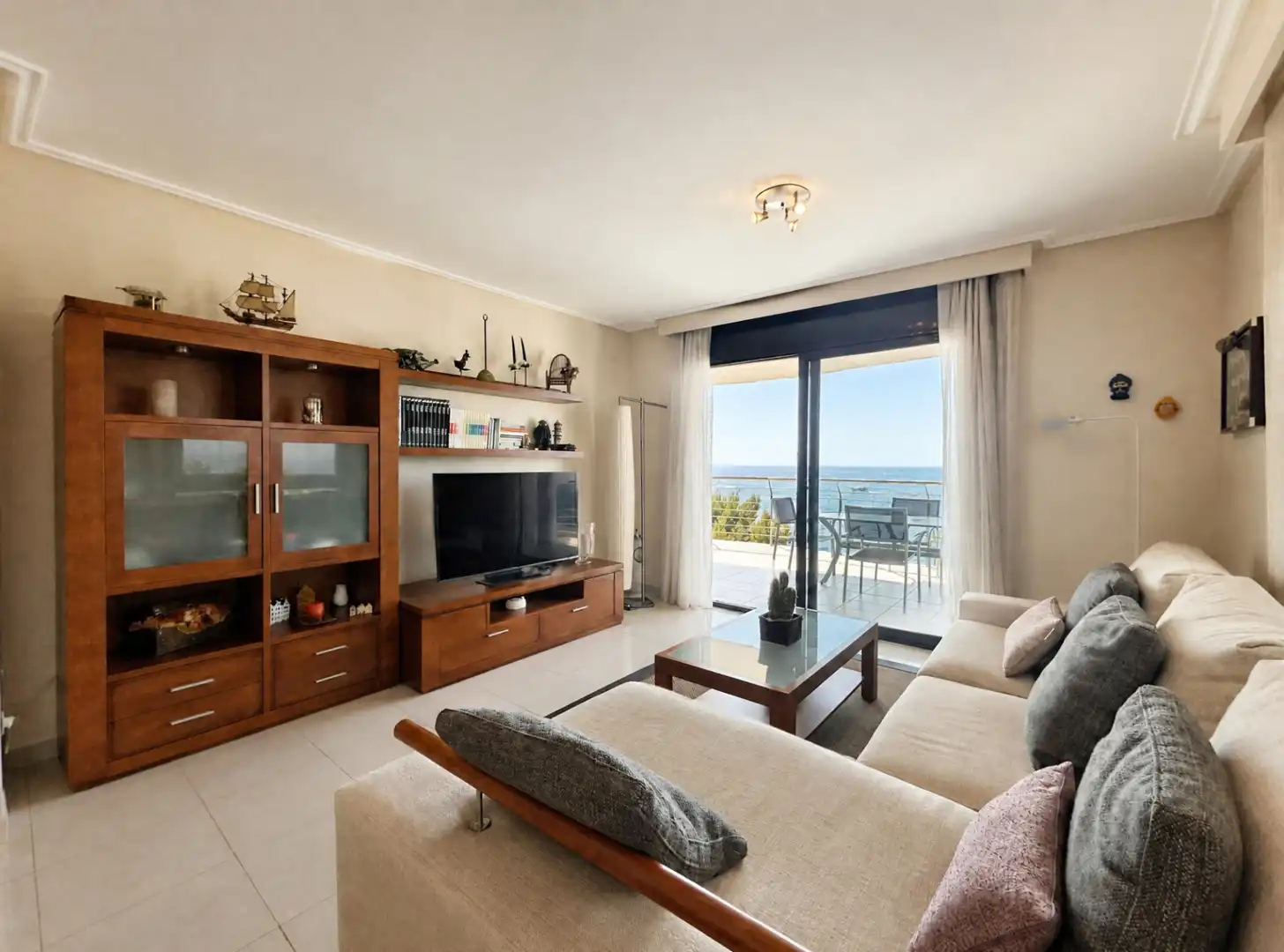 Living room of Flat for sale in Roses  with Air Conditioner, Heating and Terrace