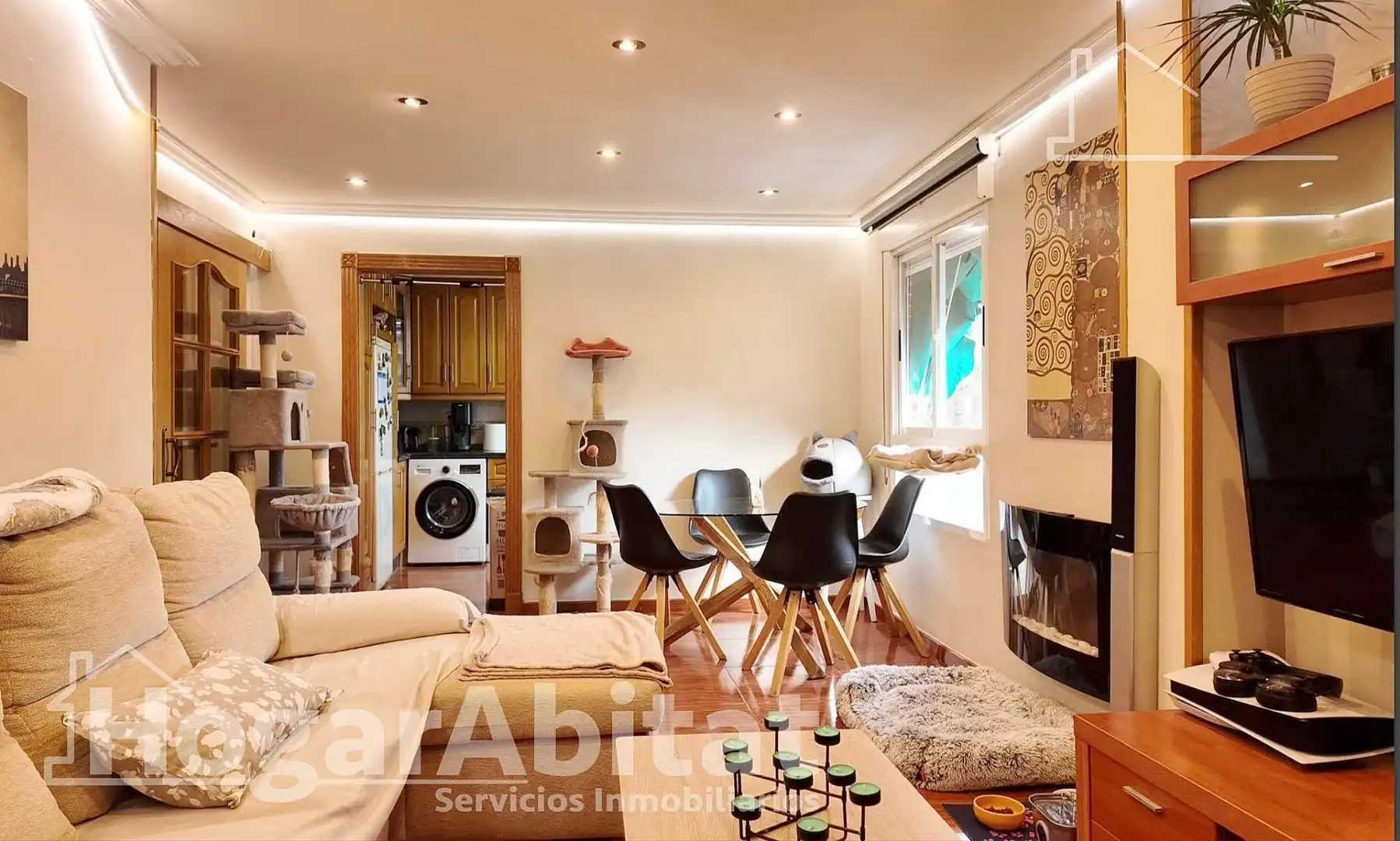 Wohnzimmer von Wohnung zum Verkauf in Santa Pola mit Klimaanlage, Heizung und Möbliert