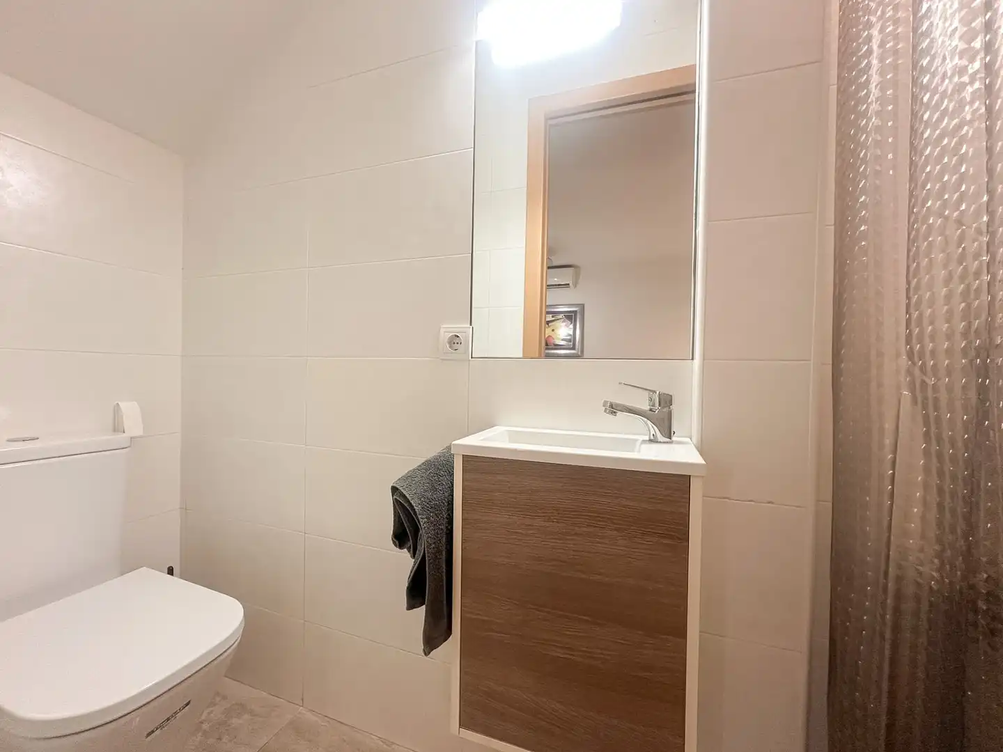 Bany de Casa o xalet en venda en Castellón de la Plana / Castelló de la Plana amb Aire condicionat, Terrassa i Traster
