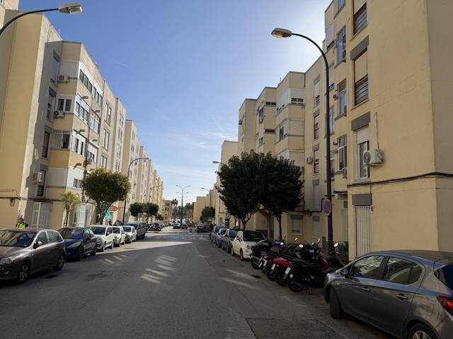 Piso en Venta en Avenida Manuel de Falla en El Carmen