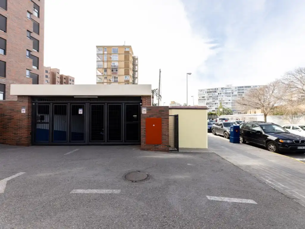 Parking de Garaje en venta en Alicante / Alacant