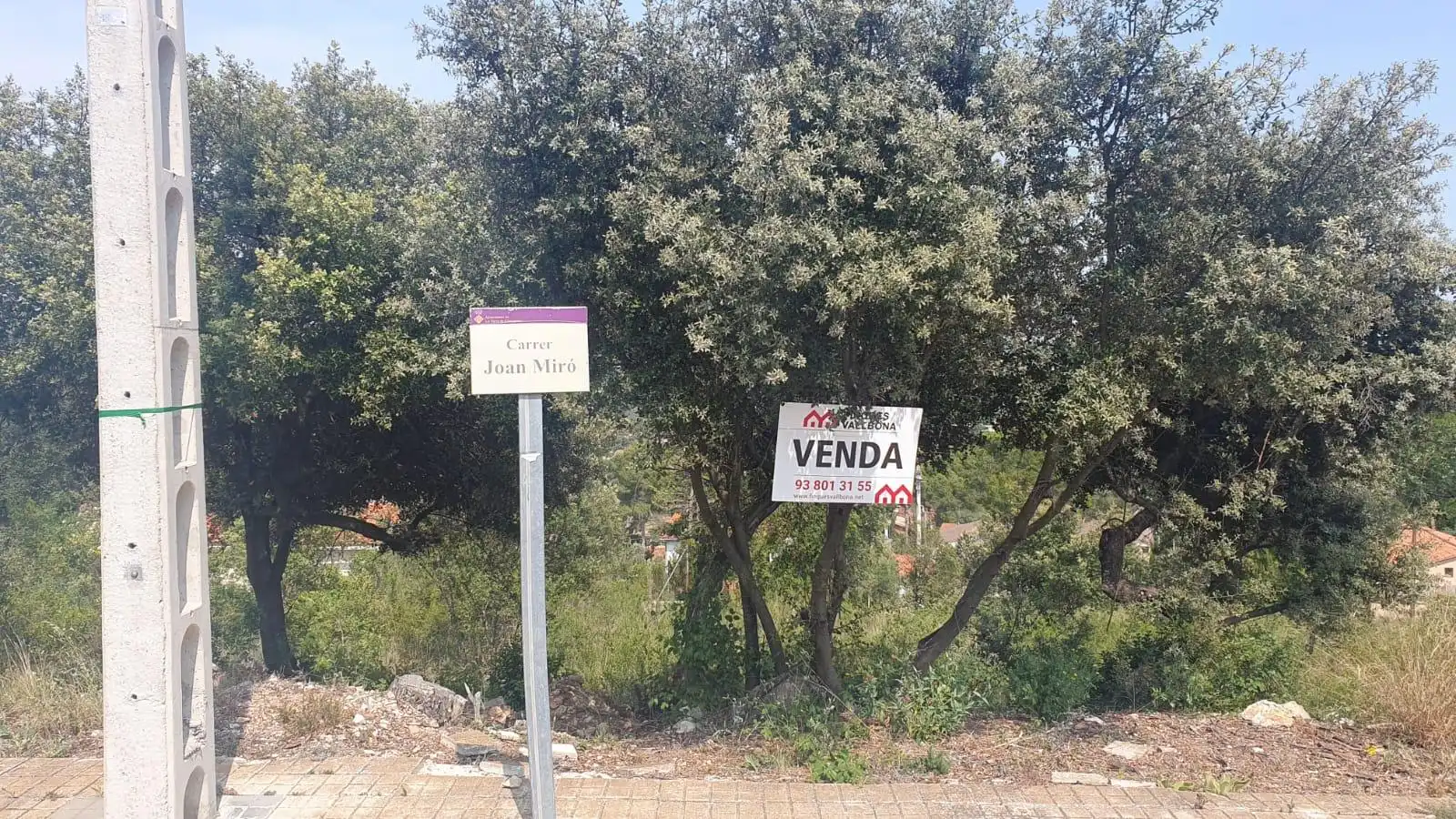 Terrenys i solars en venda a Joan Miró 556