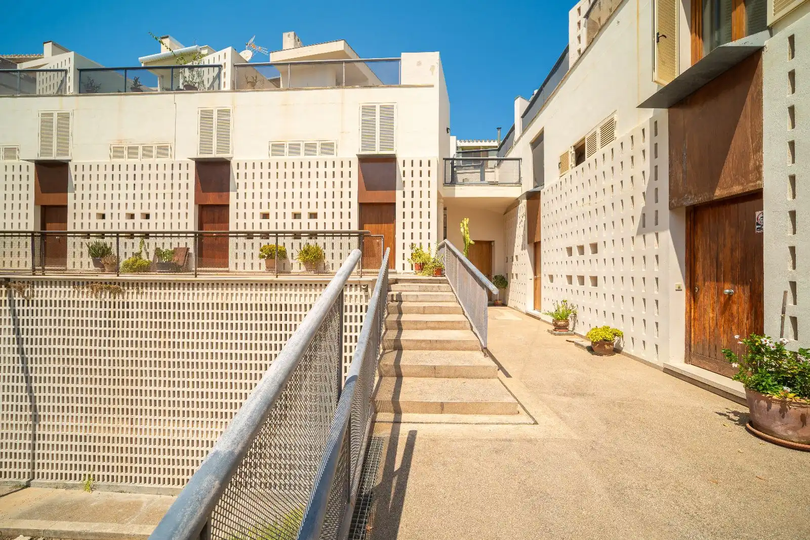 Vista exterior de Dúplex en venda en Pollença amb Terrassa, Rentadora i Balcó