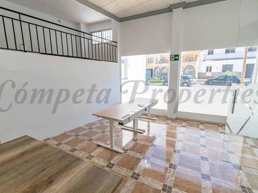 Local comercial en alquiler en Cómpeta