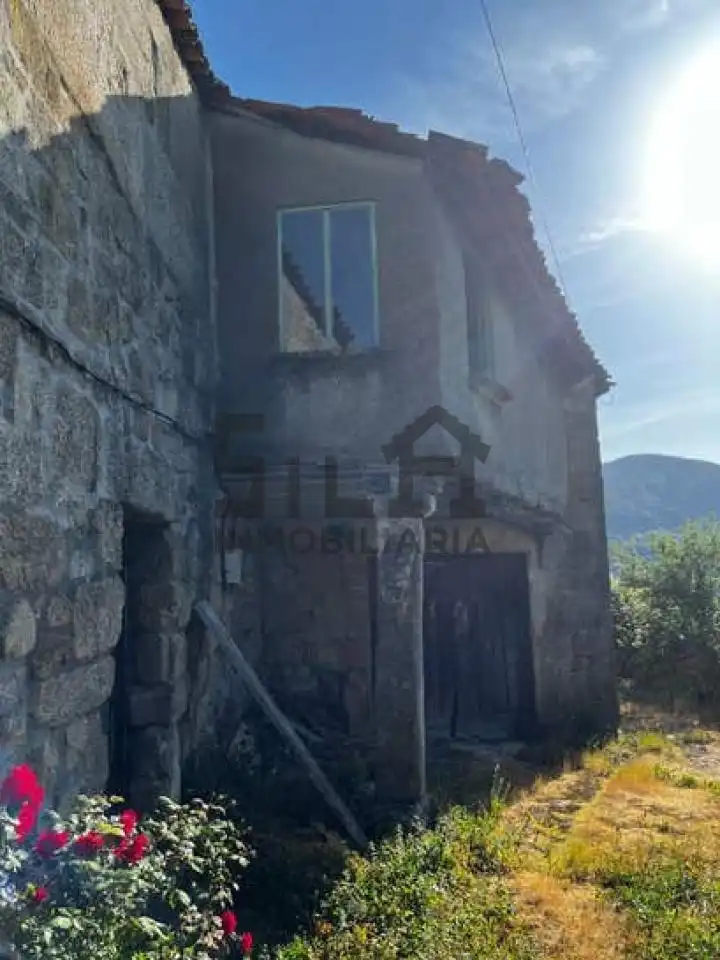 Haus mit Garten zum Verkauf in A Peroxa