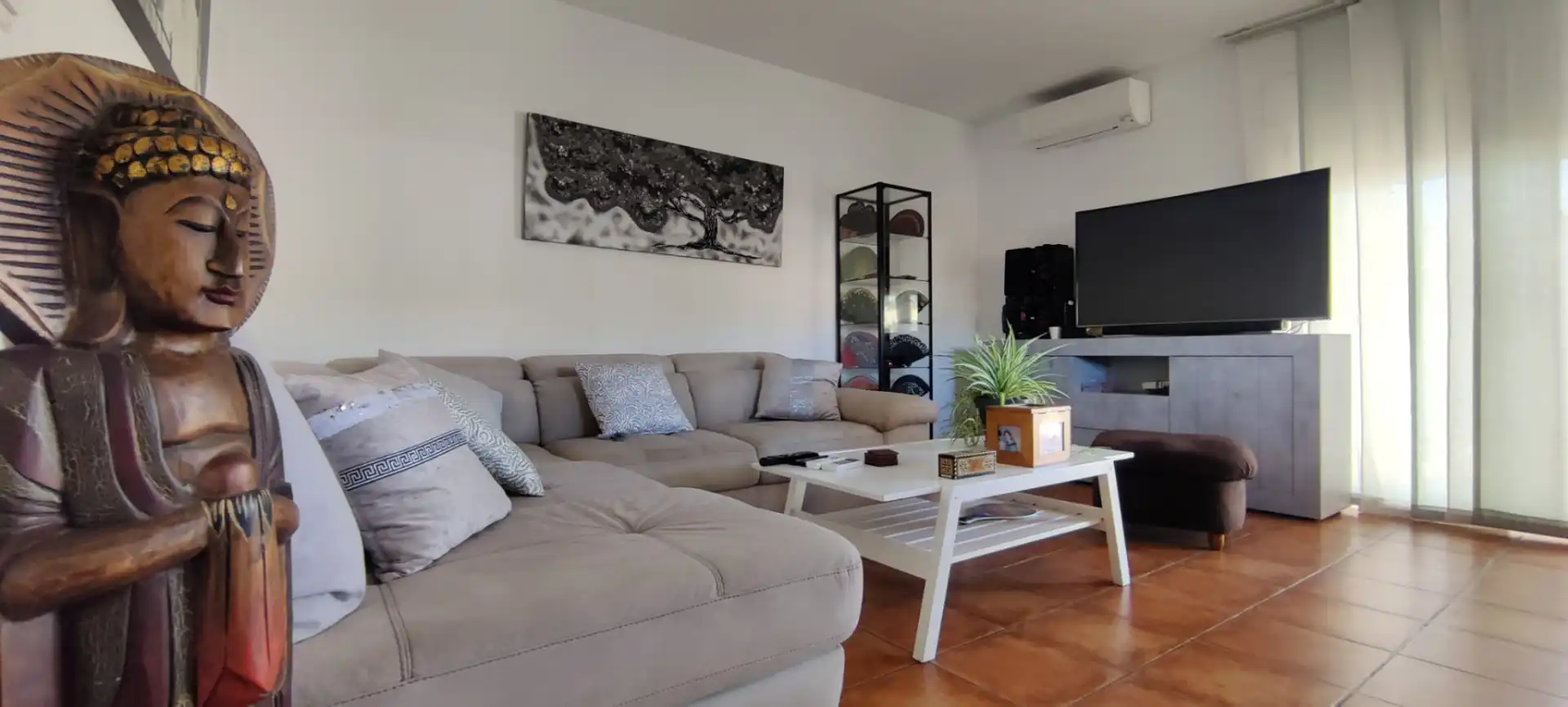 Sala de estar de Casa o chalet en venta en Cunit con Aire acondicionado, Calefacción y Jardín privado