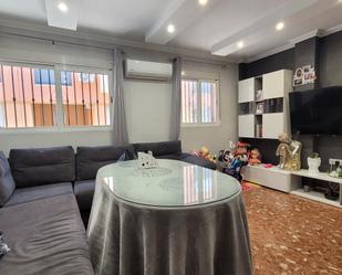 Living room of Flat for sale in Maracena  with Air Conditioner, Heating and Furnished