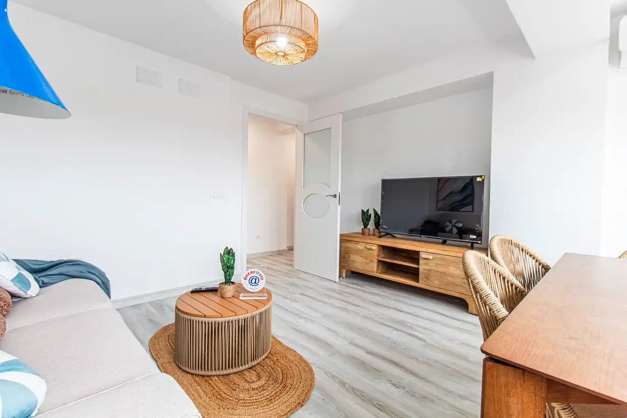 Piso con ascensor en venta en Calle de Santurce 5, imagen 2