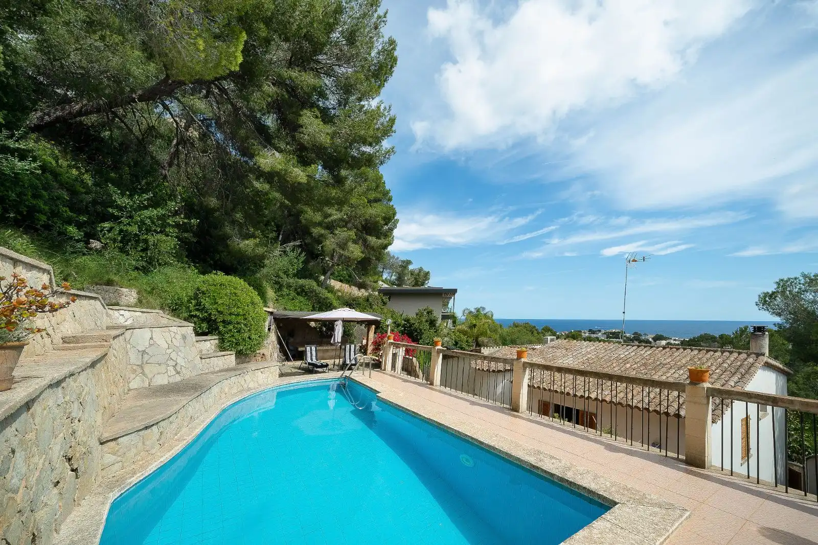 Piscina de Casa o chalet en venta en Calvià con Aire acondicionado, Calefacción y Jardín privado