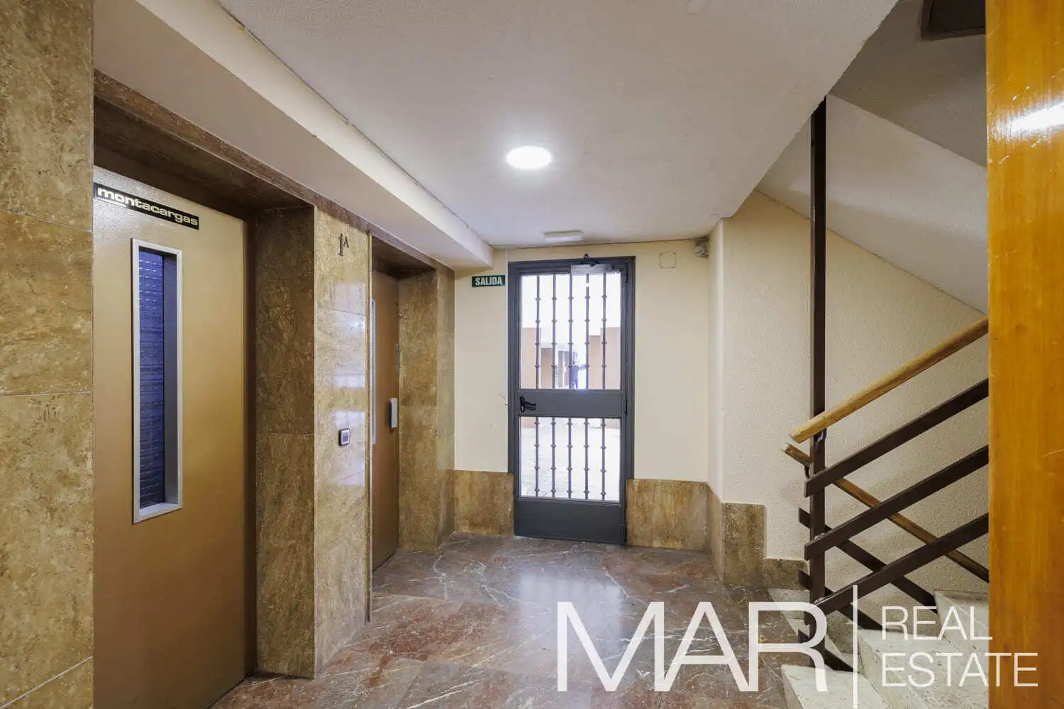 Piso en venta en Madrid con Aire acondicionado, Calefacción y Trastero