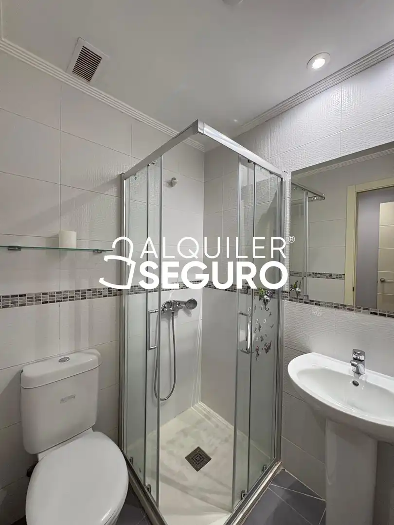 Flat for rent in Madrid, Madrid