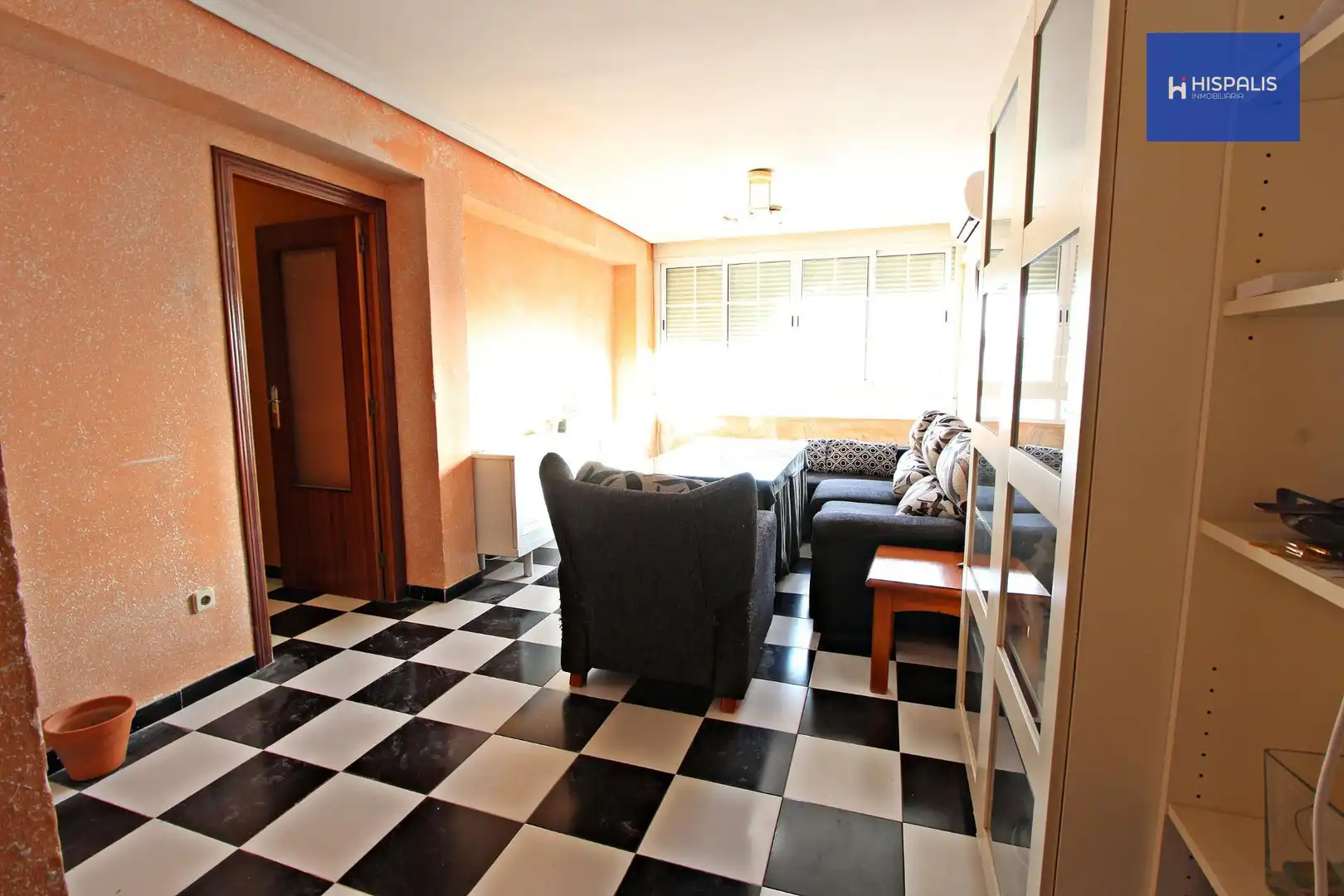 Living room of Flat for sale in Sevilla  with Air Conditioner
