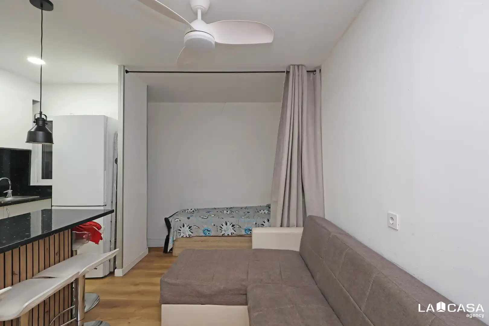 Appartamento in vendita a Carrer de la Maladeta, imagen 4