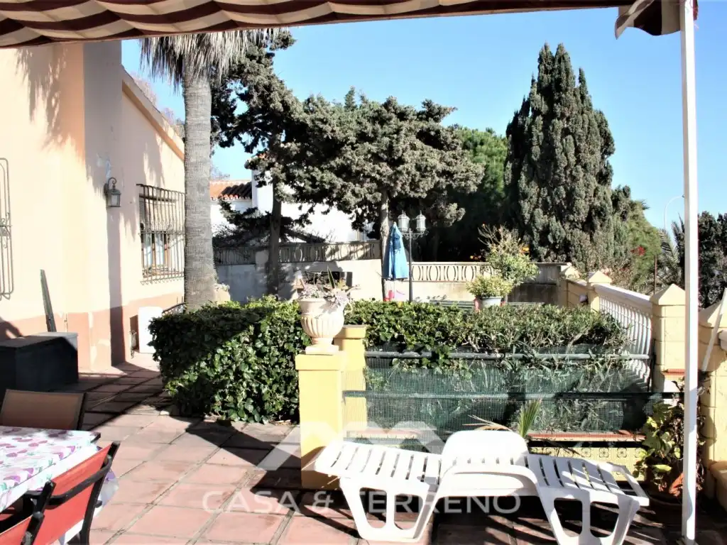 Commercial properties for sale in Benajarafe