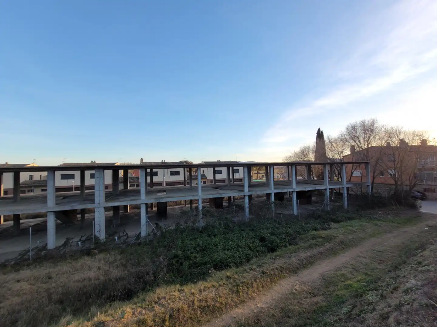Vista exterior de Edificio en venta en Cervià de Ter