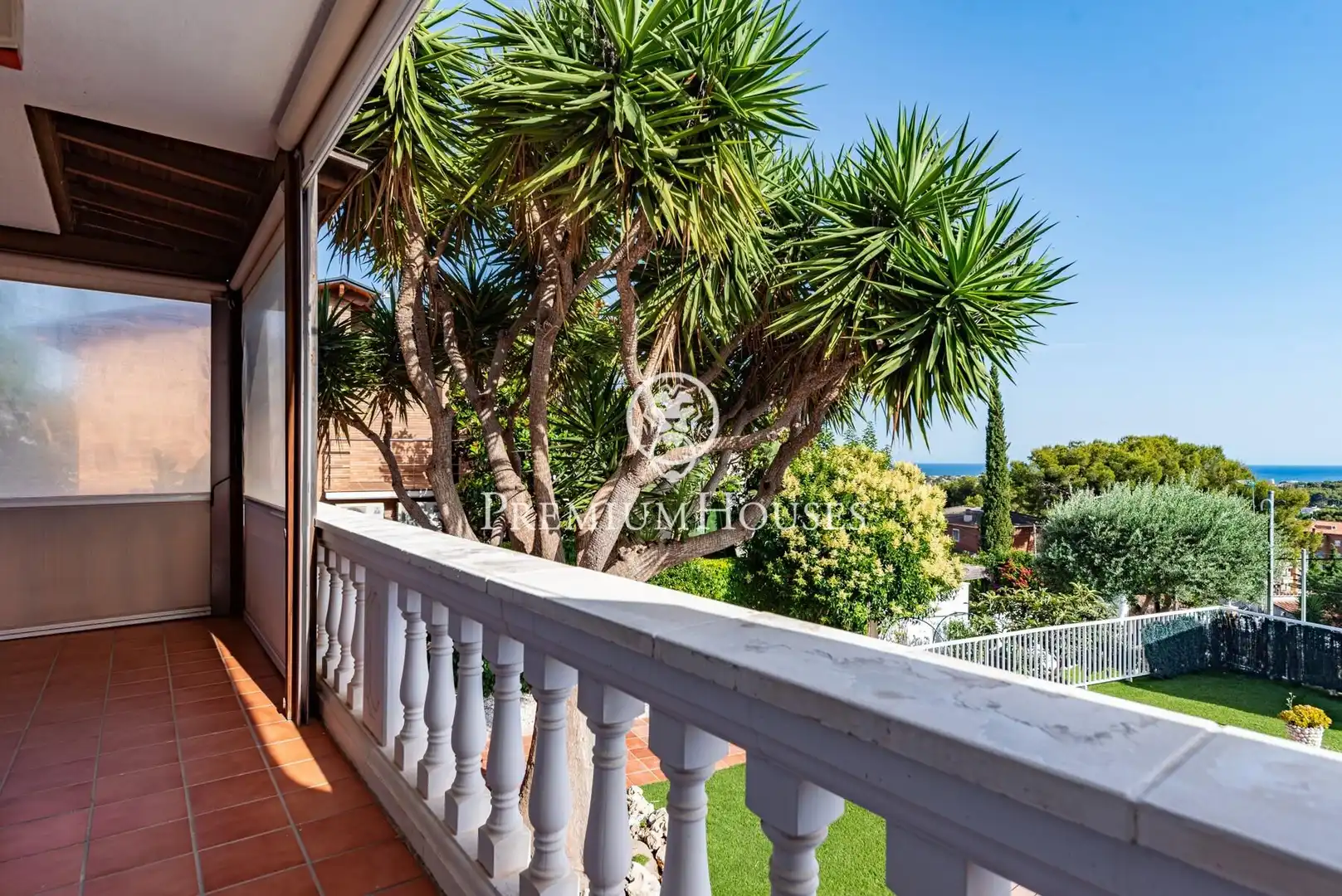 Terrassa de Casa adosada en venda en Castelldefels amb Aire condicionat, Calefacció i Jardí privat