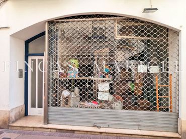 Locale commerciale in affitto a Centre