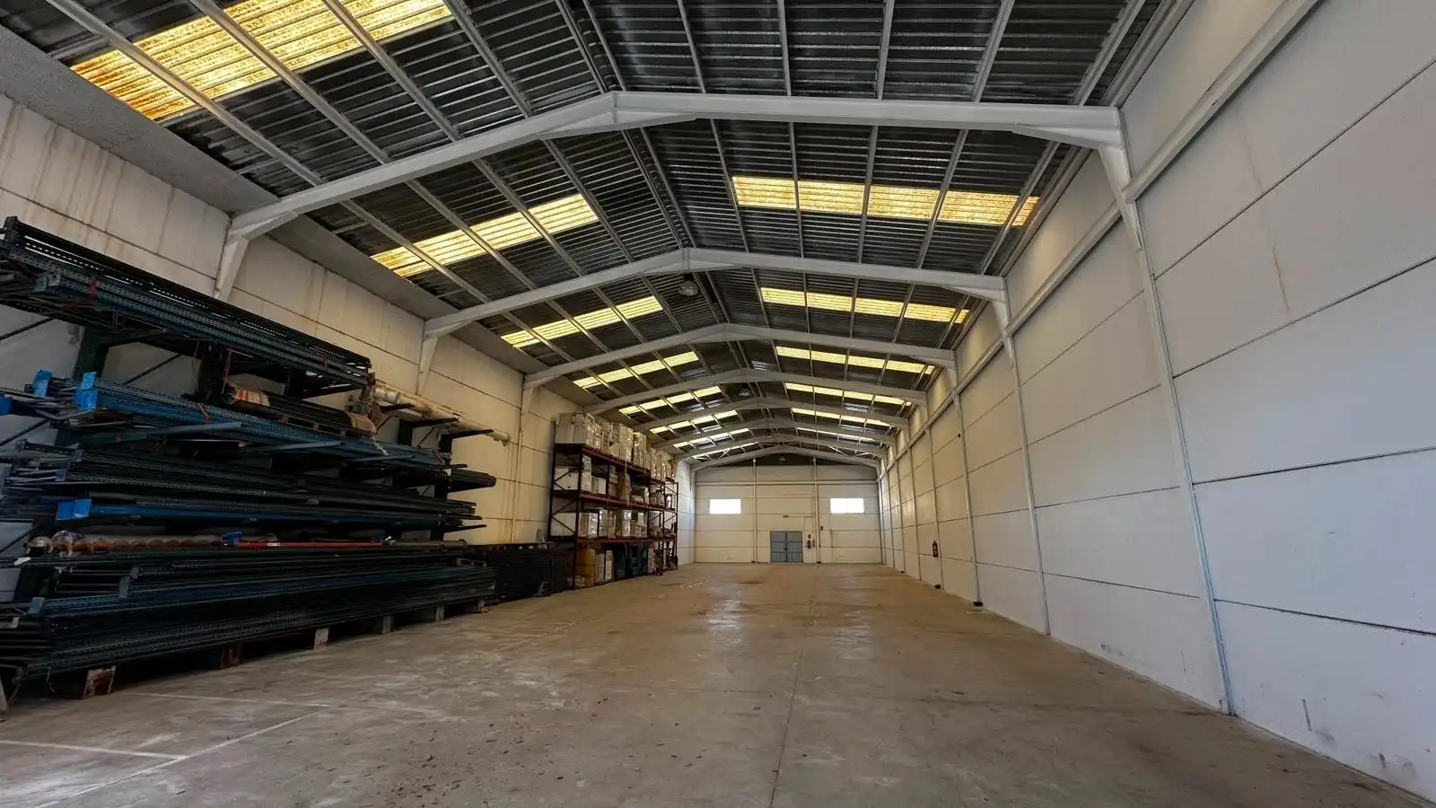 Nave industrial in affitto a Vilamarxant, imagen 2