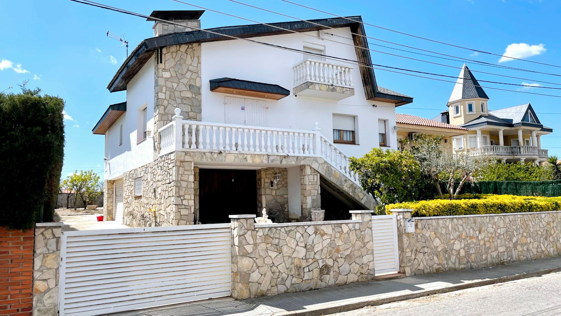 Vista exterior de Casa o xalet en venda en Piera amb Aire condicionat, Calefacció i Jardí privat