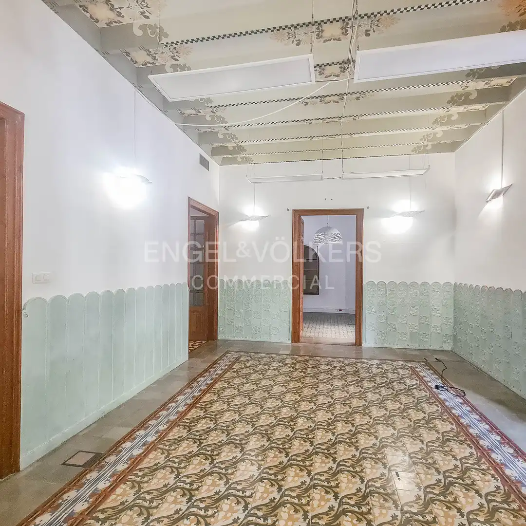 Oficina de lloguer en Eixample