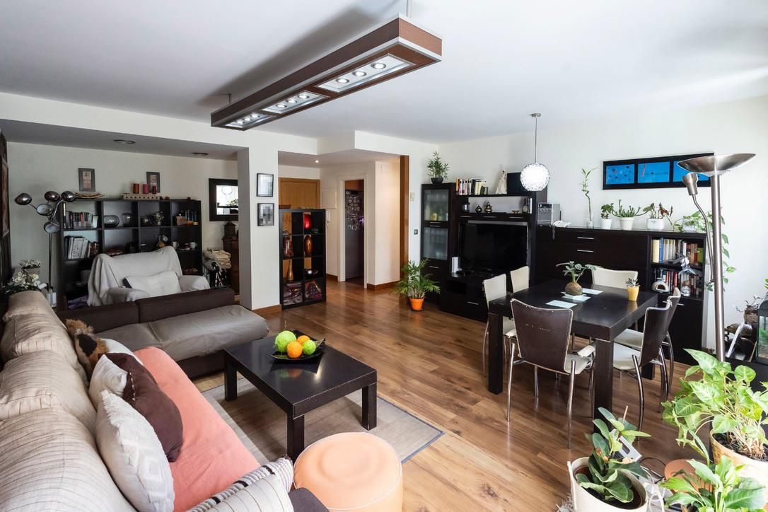 Living room of Apartment for sale in  Albacete Capital  with Private garden, Parquet flooring and Terrace