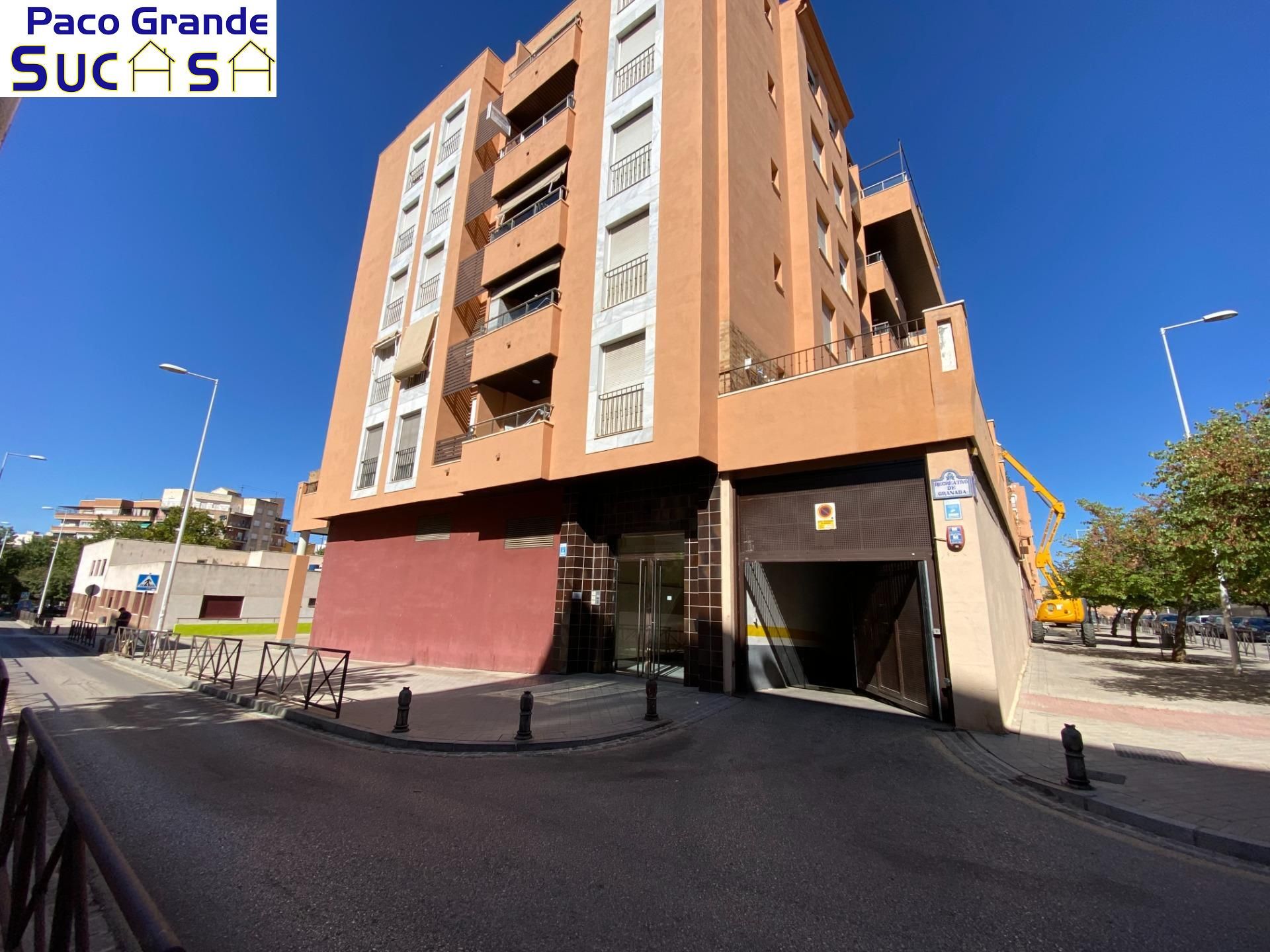 Vista exterior de Pis de lloguer en  Granada Capital