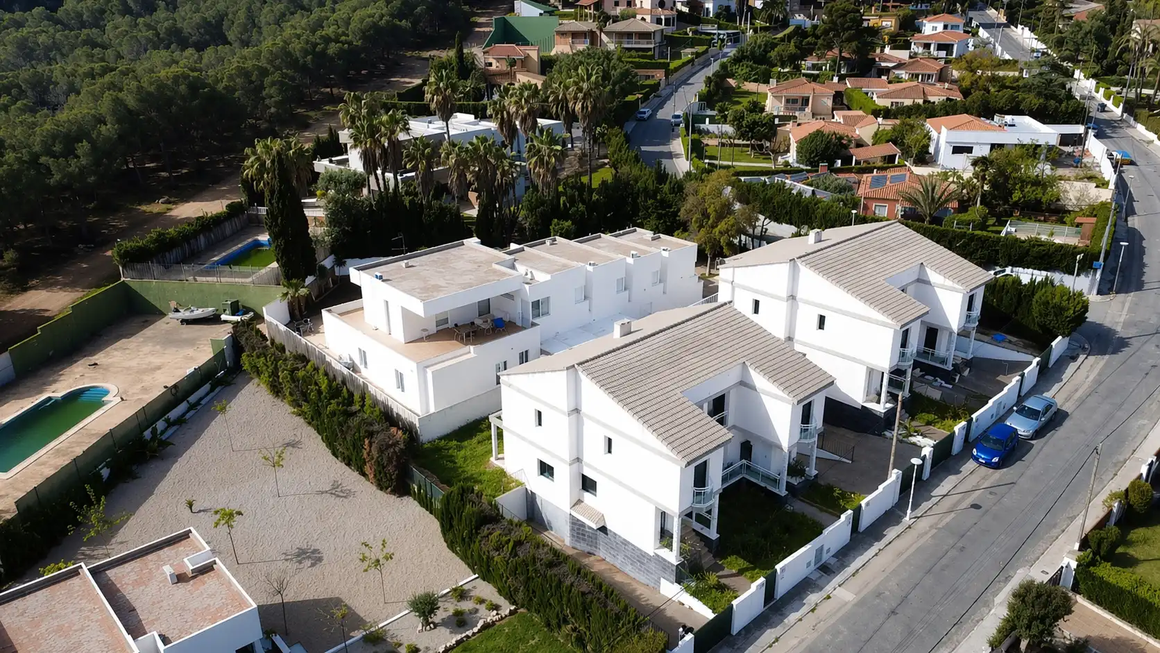Vista exterior de Casa adosada en venta en Chiva con Aire acondicionado, Terraza y Amueblado