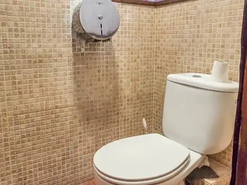 Bathroom of Commercial properties for sale in Barcelona  with Air Conditioner and Heating