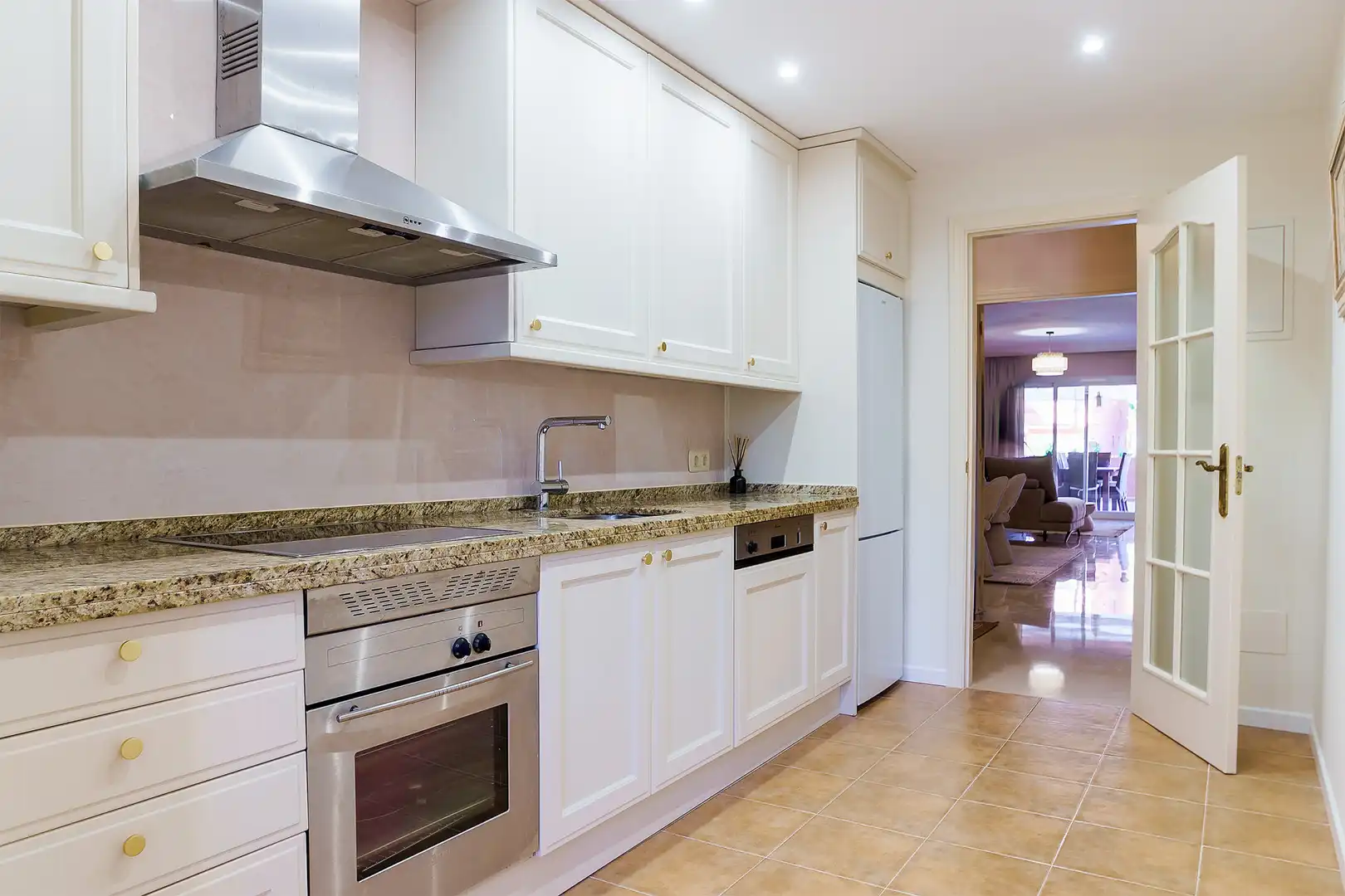 Home with pool for sale in ISABEL DE VALOIS 2, imagen 8