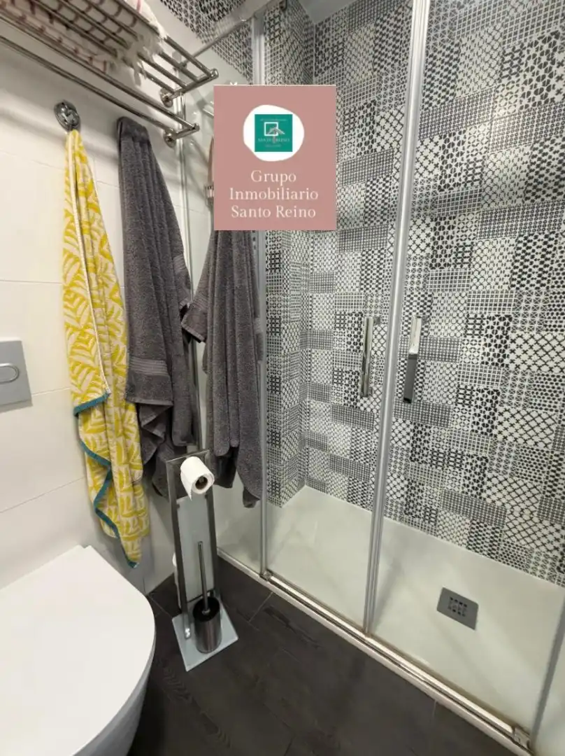 Baño de Piso en venta en Jaén con Aire acondicionado, Trastero y Amueblado
