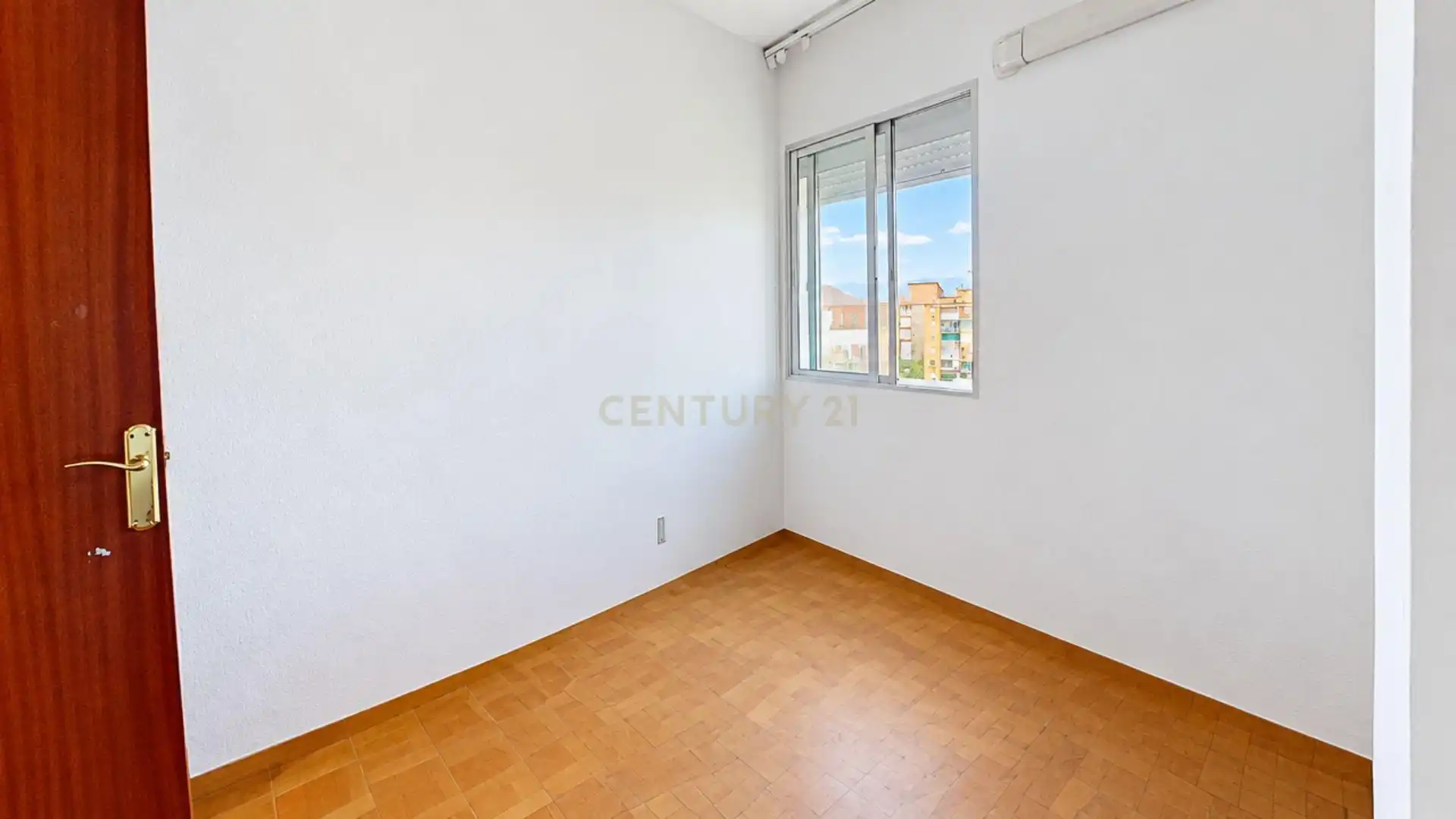 Dormitori de Apartament en venda en Málaga amb Aire condicionat i Rentadora