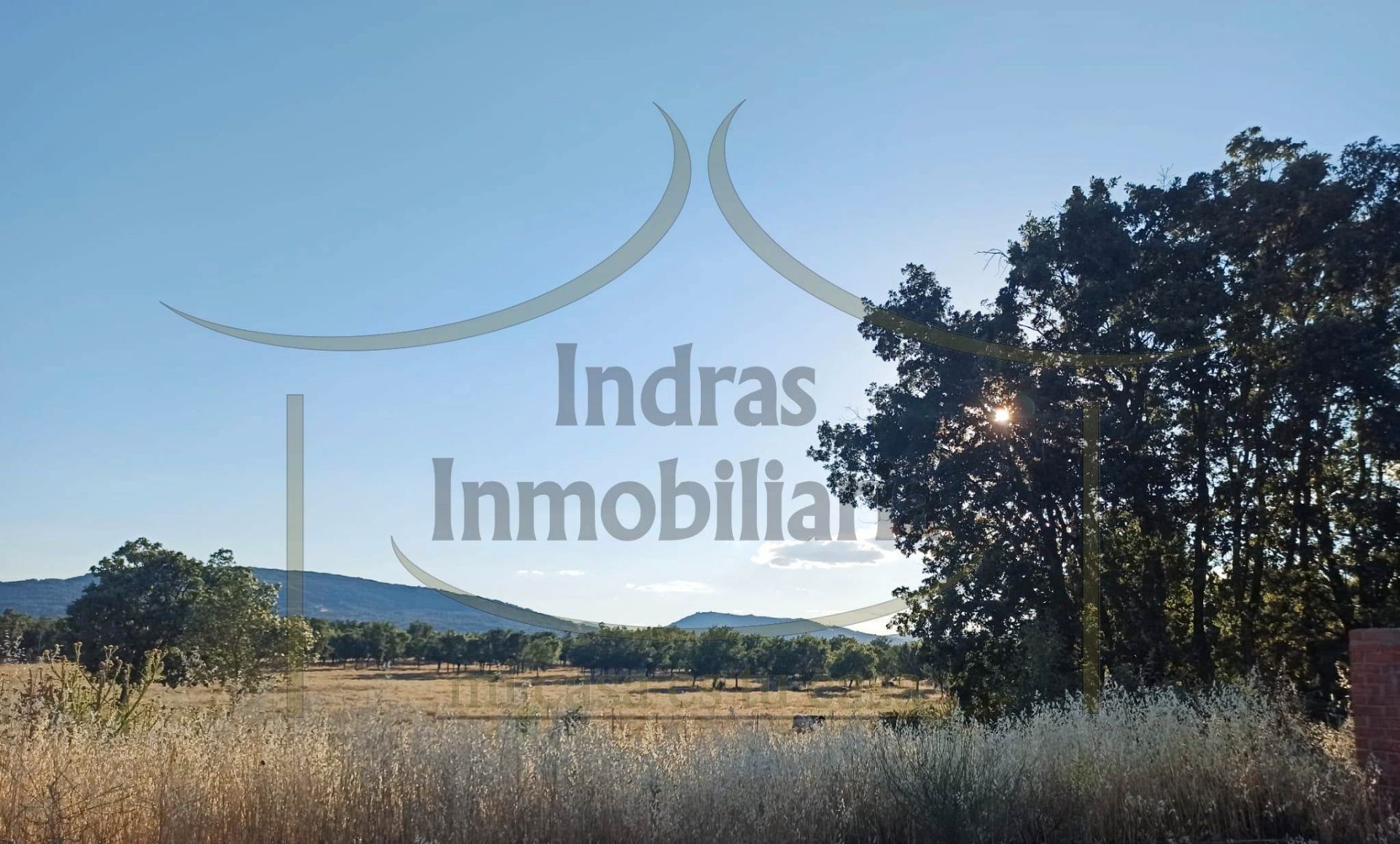 Avenida Dehesa de la Villa, 24