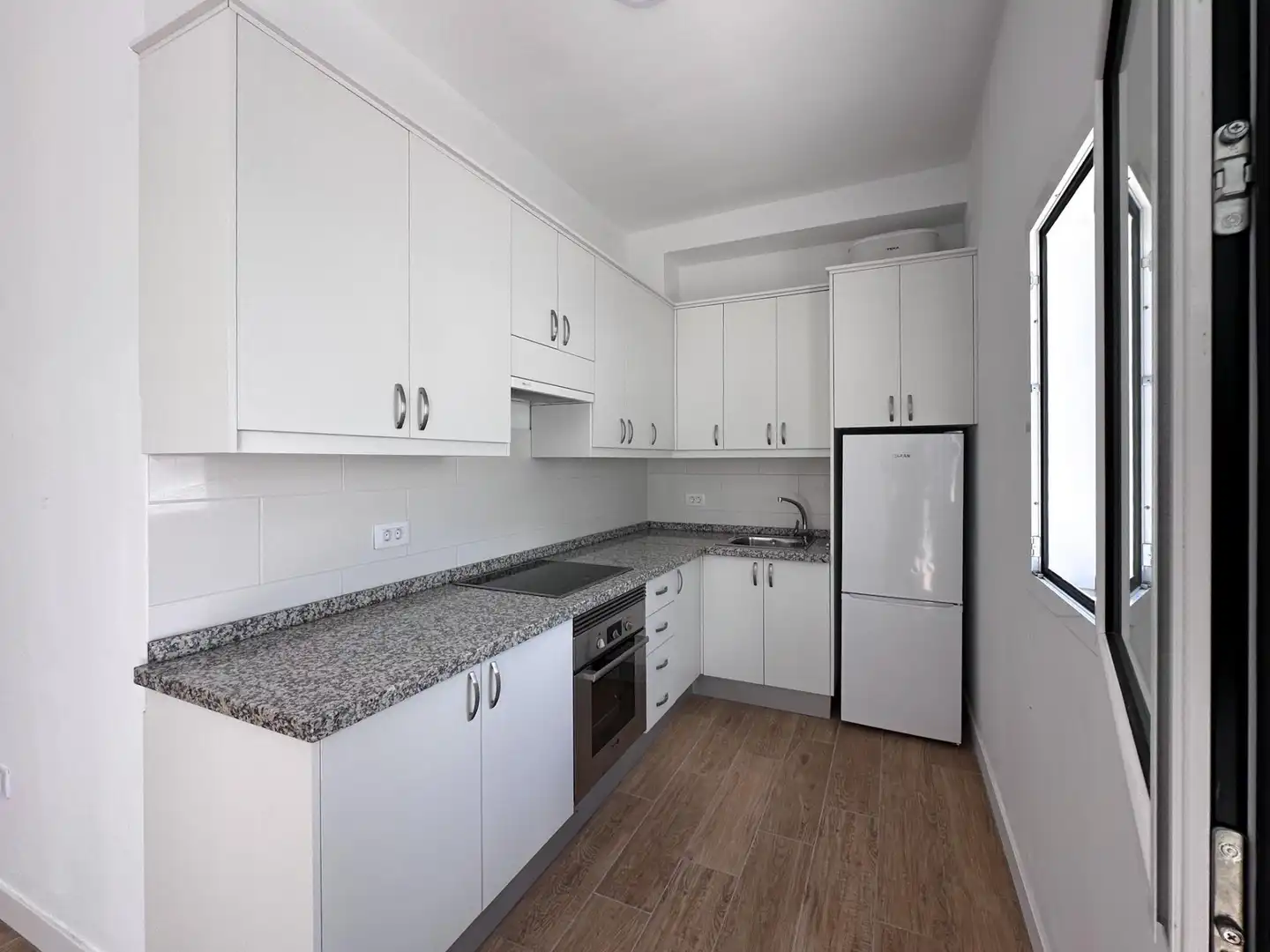 Kitchen of Flat for rent in Barlovento  with Terrace
