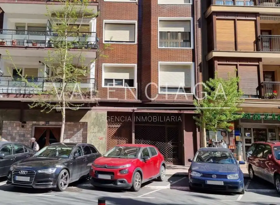 Locale commerciale in affitto a Beasain, imagen 3