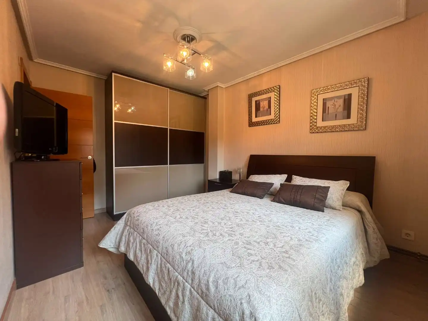 Flat with lift for sale in Avenida Sabino Arana Etorbidea 88, imagen 9