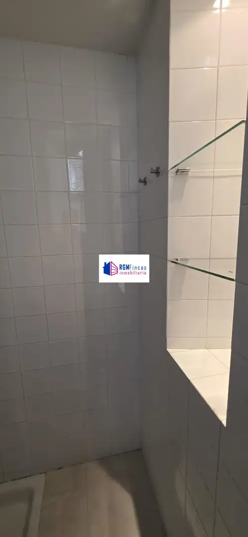 Bany de Casa o xalet de lloguer en Sevilla amb Aire condicionat, Calefacció i Terrassa