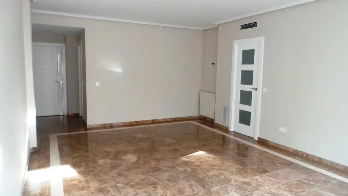 Piso de alquiler en Zaragoza con Aire acondicionado, Calefacción y Parquet