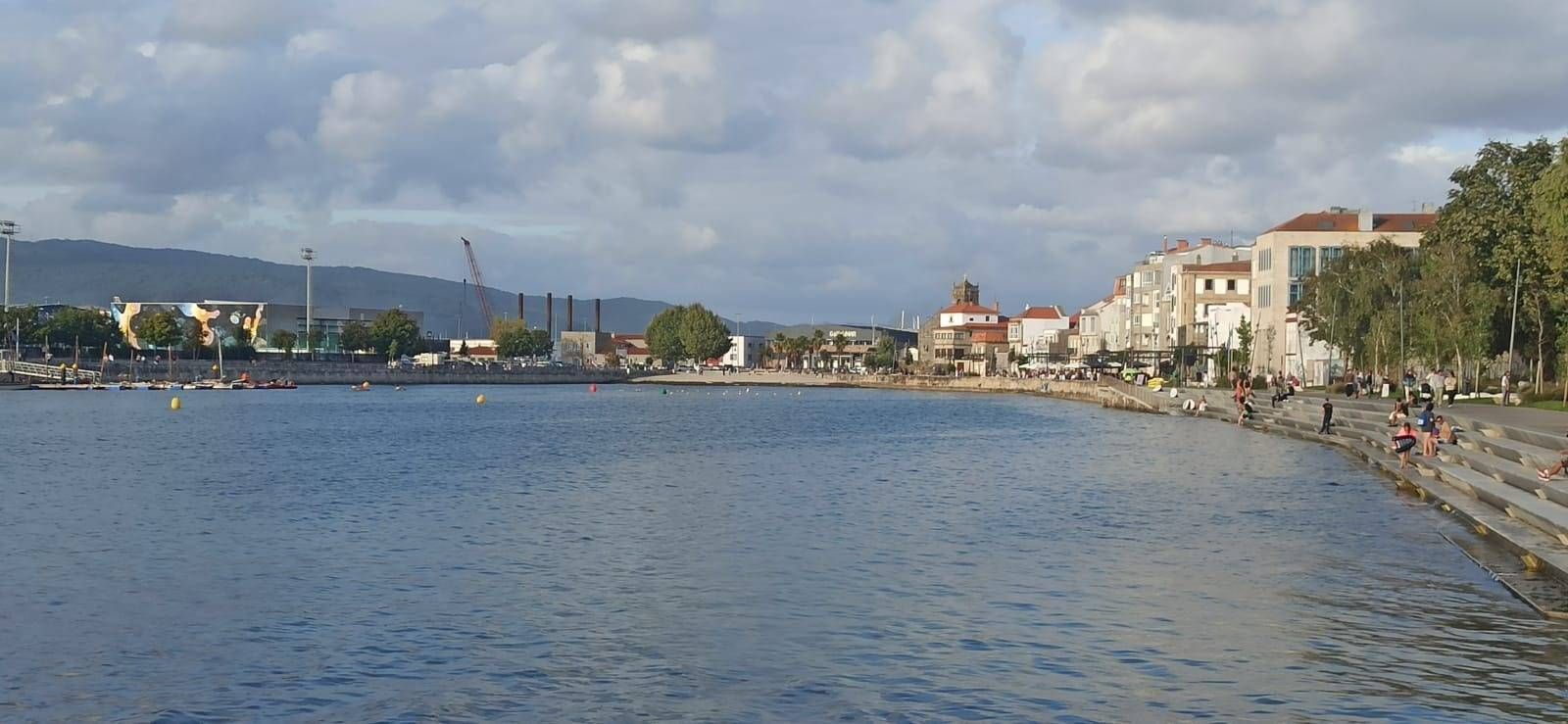 Vista exterior de Pis en venda en Vigo  amb Calefacció i Traster