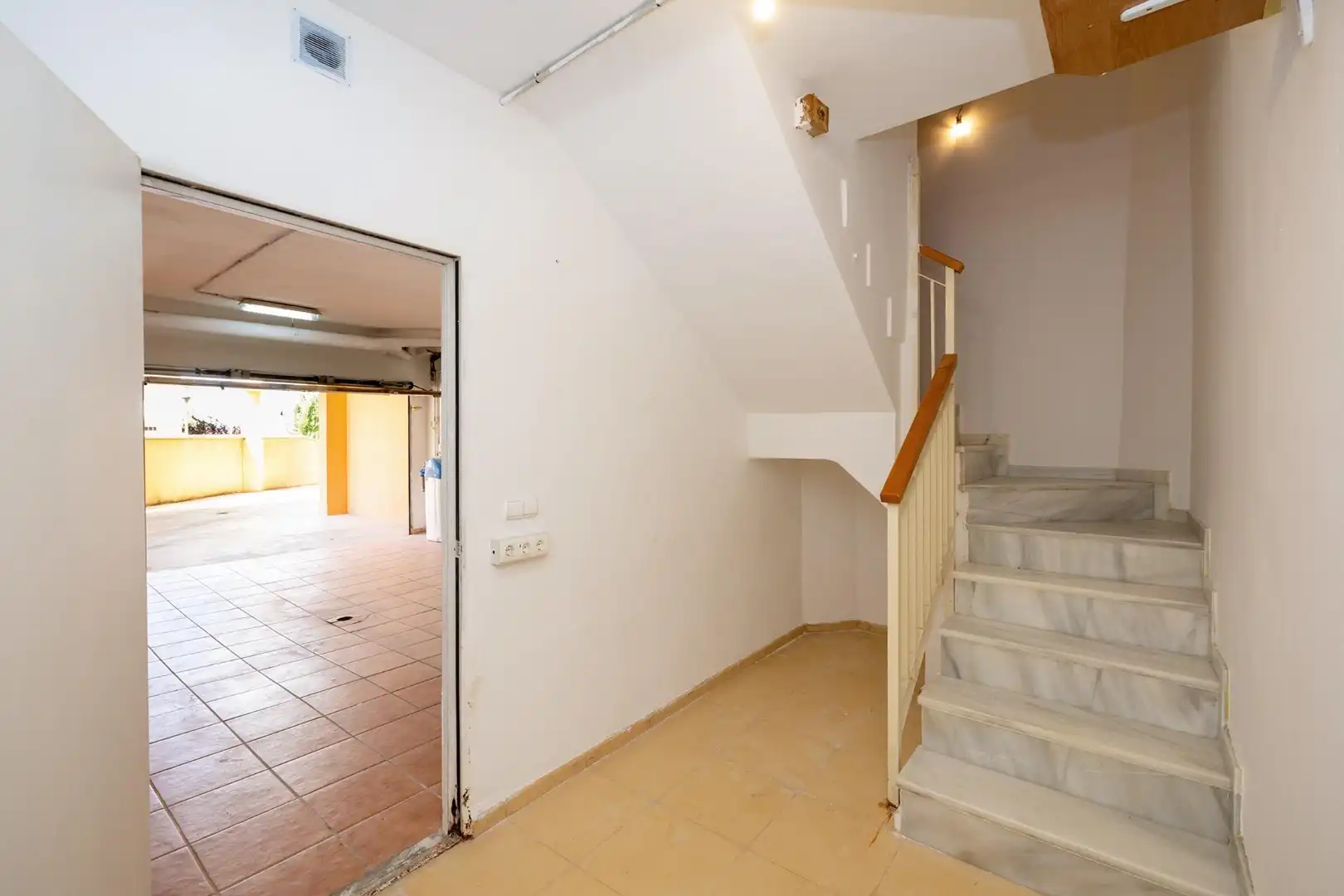 Casa a schiera con piscina in vendita a Paseo PEDRO VERDE 2, imagen 38