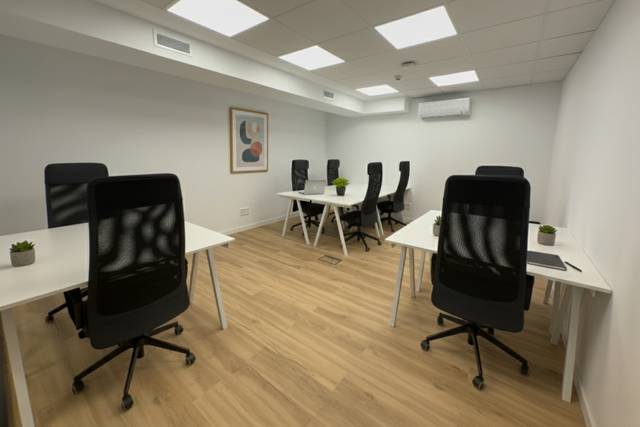 Oficina en Alquiler en Calle de la Condesa de Venadito, 1 en San Pascual