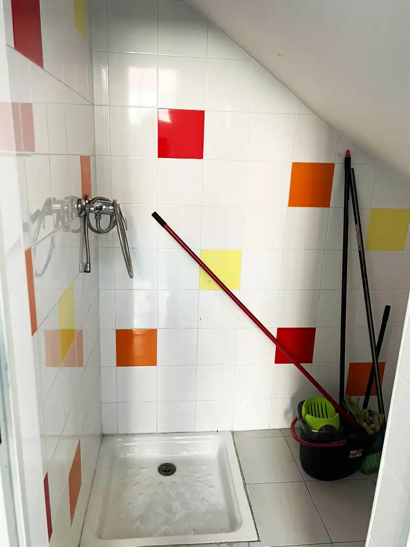 Badezimmer von Fabrikhallen zur Miete in Coslada mit Heizung