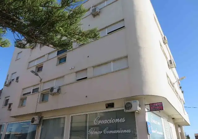 Außenansicht von Garage zum Verkauf in Pedanías Este